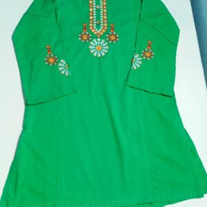 Girls’ Shirt (4 Years) – Price